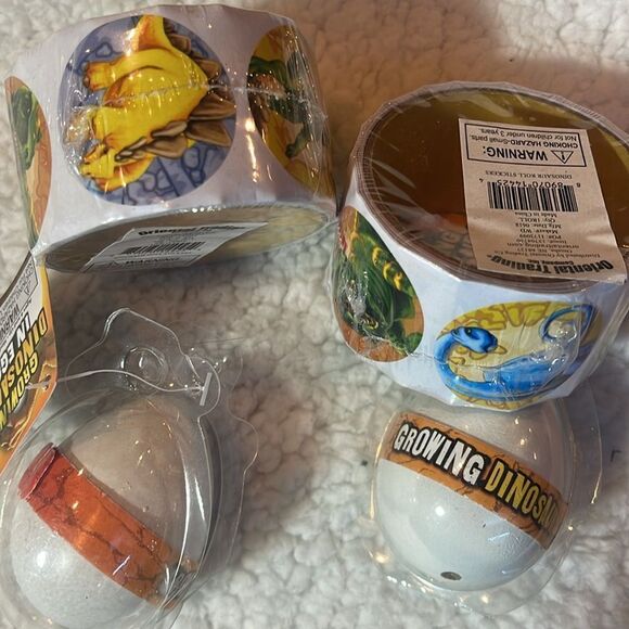 Kids Growing your own Dino TOY set - Picture 2 of 8